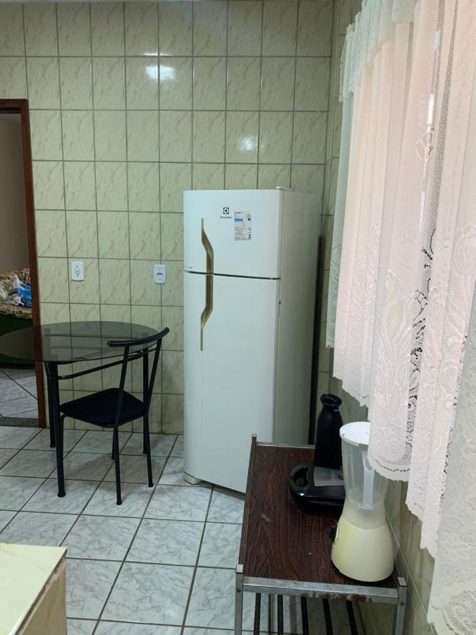 Solar De Bruna - Apartamento Com 2 Qts - 1 Suite - Garagem Coberta - Wi-Fi - Netflix - Acomoda 6 Pessoas A 70 Metros Da Praia Guarapari Bagian luar foto