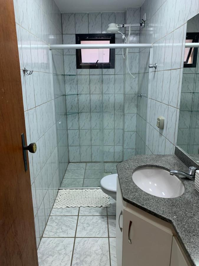 Solar De Bruna - Apartamento Com 2 Qts - 1 Suite - Garagem Coberta - Wi-Fi - Netflix - Acomoda 6 Pessoas A 70 Metros Da Praia Guarapari Bagian luar foto